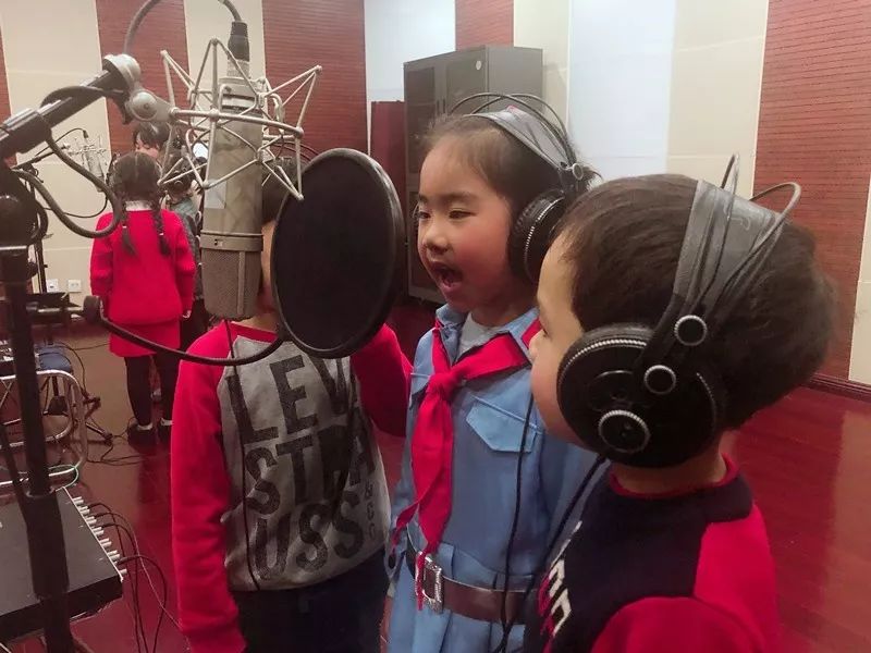 关于绿衫军队伍团结一致，全力以赴备战下一场的信息