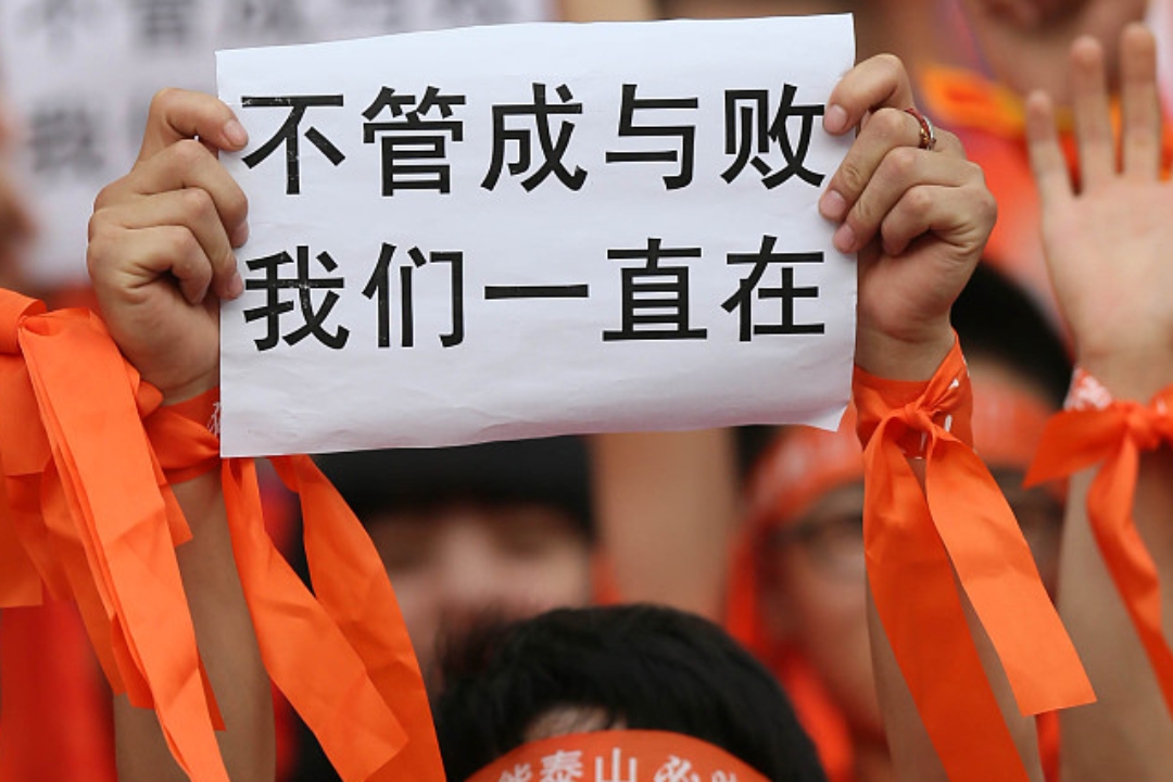 决胜关头，精彩对决拼尽全力