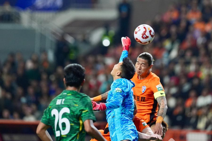 包含中超强队对决：火爆比赛众球迷关注不断的词条