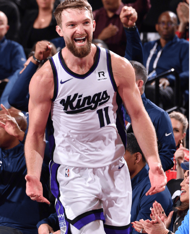 开云体育入口-国王险胜快船，陶汉林带队取胜