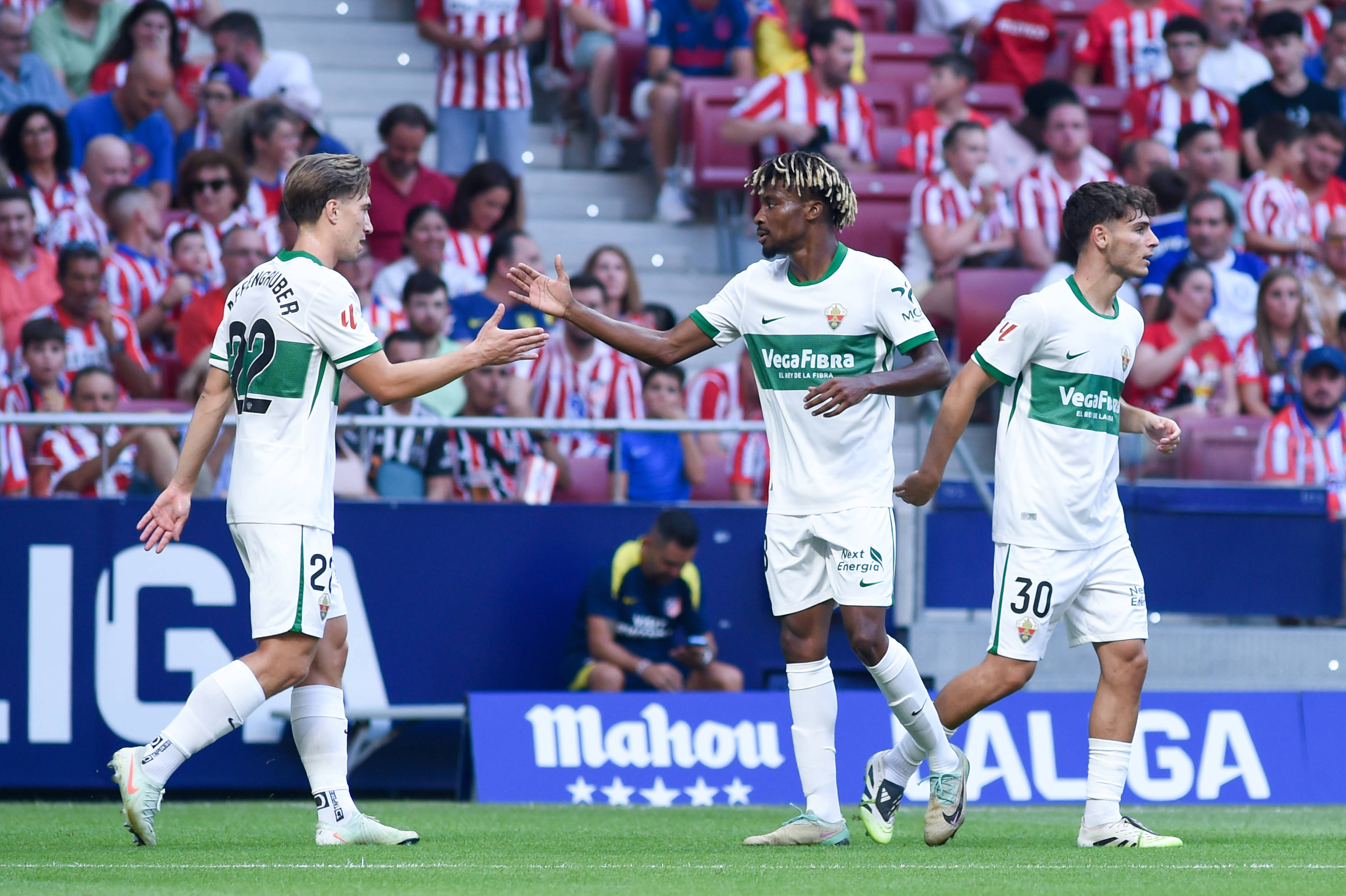 皇马碾压AC米兰，格拉利什三分雨点燃全场