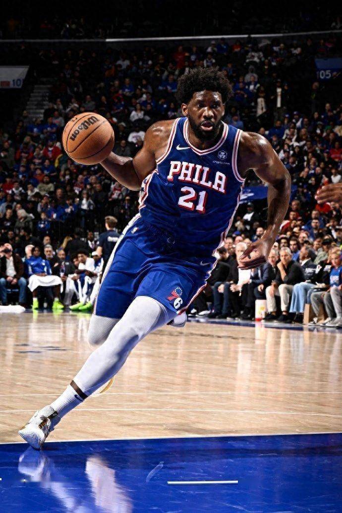 关于猛龙绝杀76人，乔治完成帽子戏法的信息