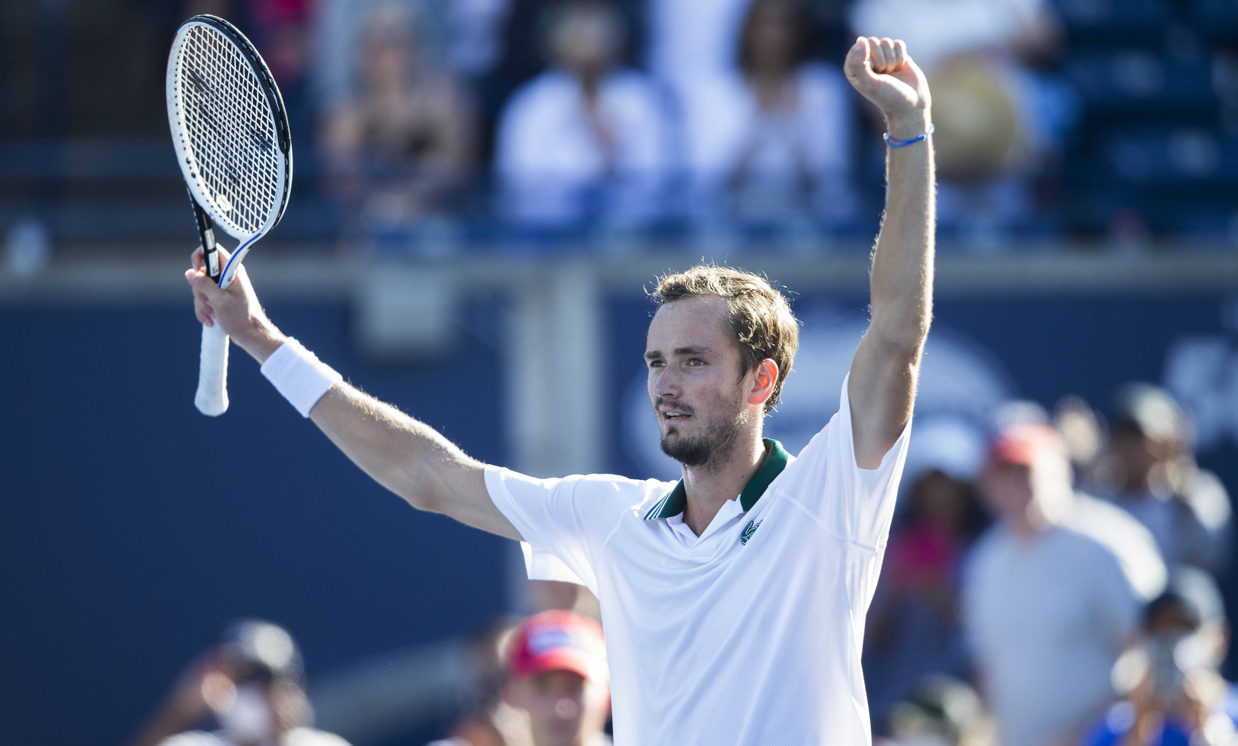 包含澳大利亚网球队绝杀日本网球队，梅德韦杰夫高光表现的词条