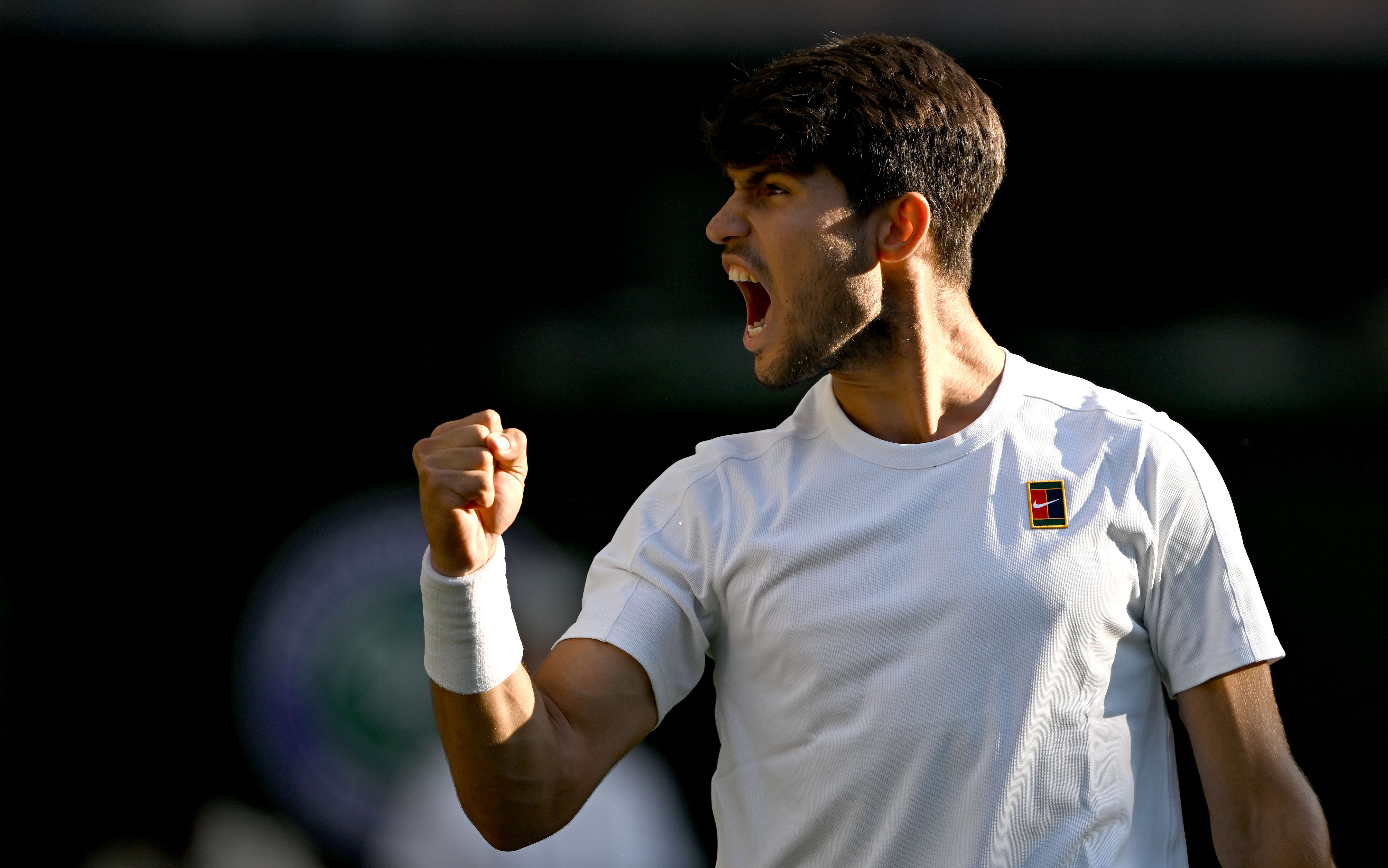 澳大利亚网球队强势英国网球队，阿尔卡拉斯统治全场的简单介绍