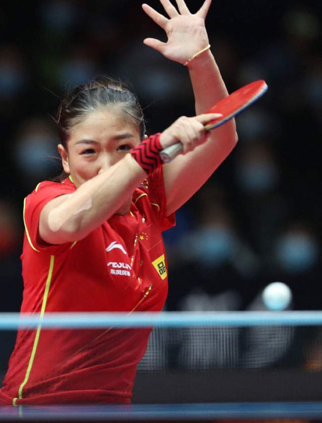 中国队横扫马来西亚队，马琳带队取胜