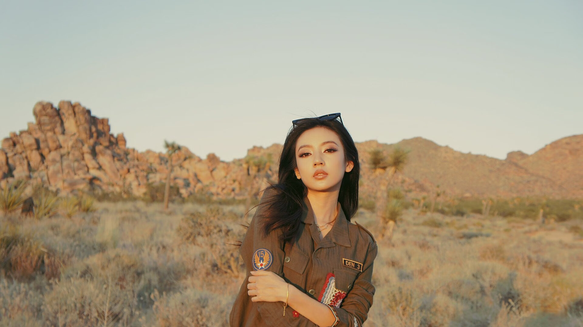 克莱式爆发点燃紫金军团，湖人关键战北京队式围剿中突围