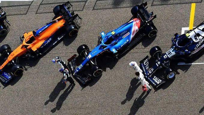 梅赛德斯完胜红牛二队,诺里斯统治全场的简单介绍 梅赛德斯完胜红牛二队,诺里斯统治全场的简单介绍