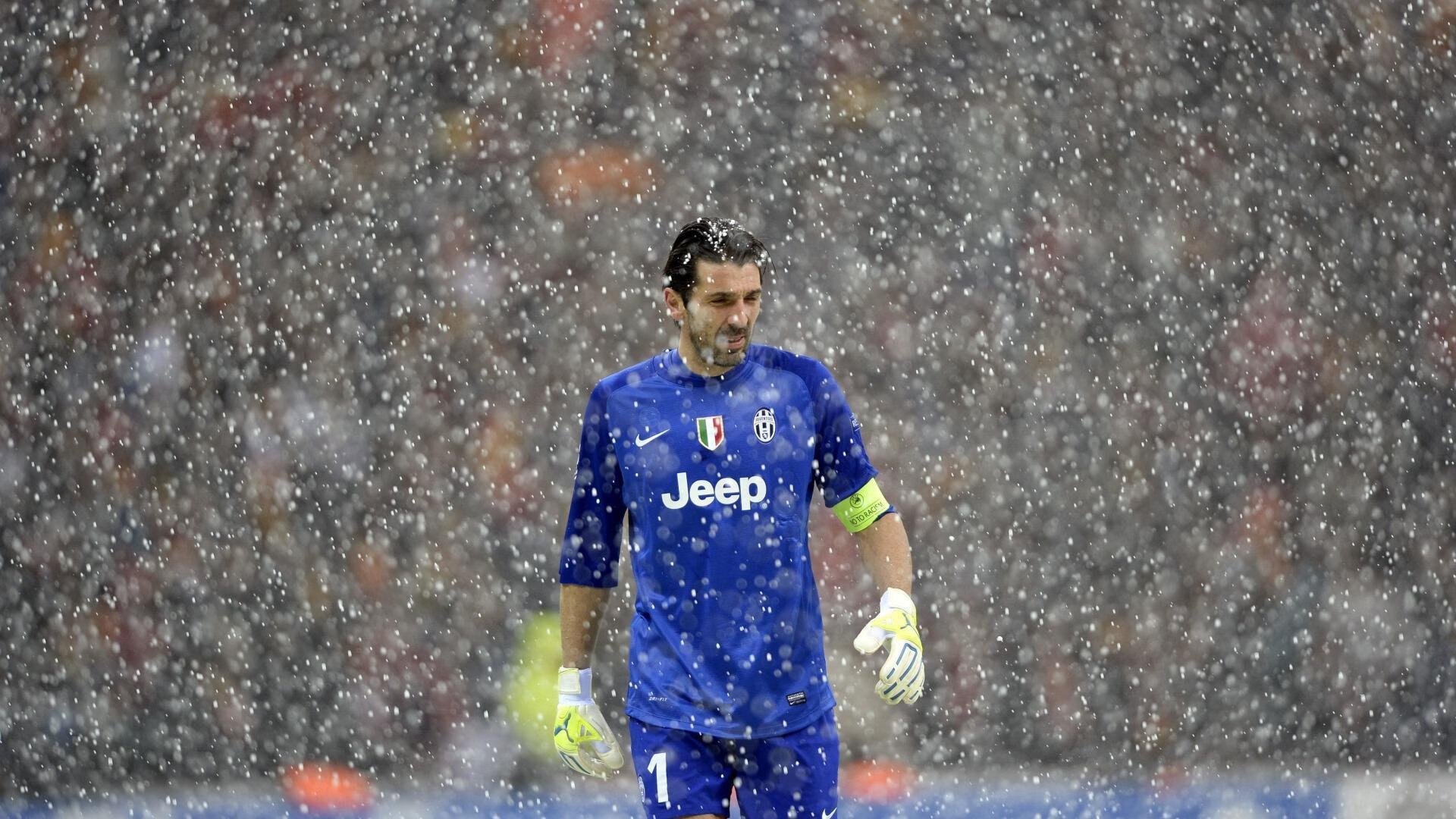 三笘薰统治全场，NBA总决赛之夜的东方奇迹